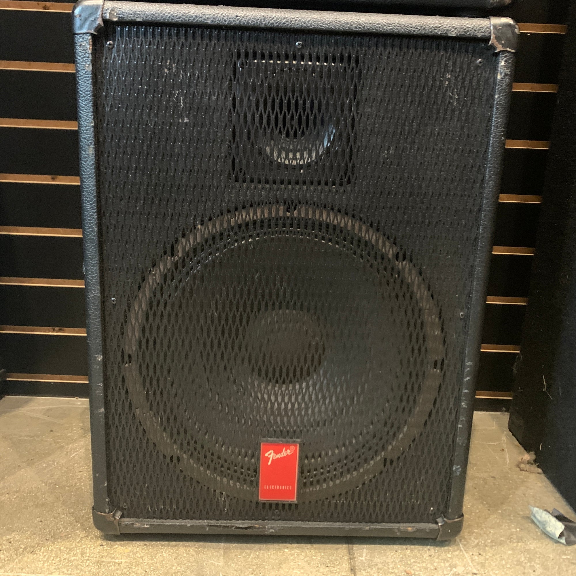 Fender LTB-12 Pair 12" 200W 8ohm