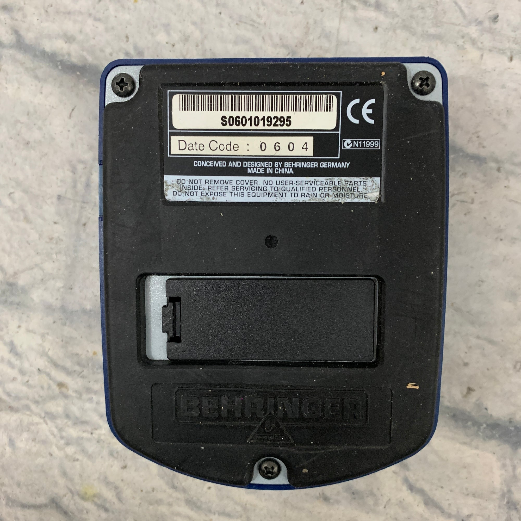 Behringer V-Tone GDI21 Guitar Modeling Pedal