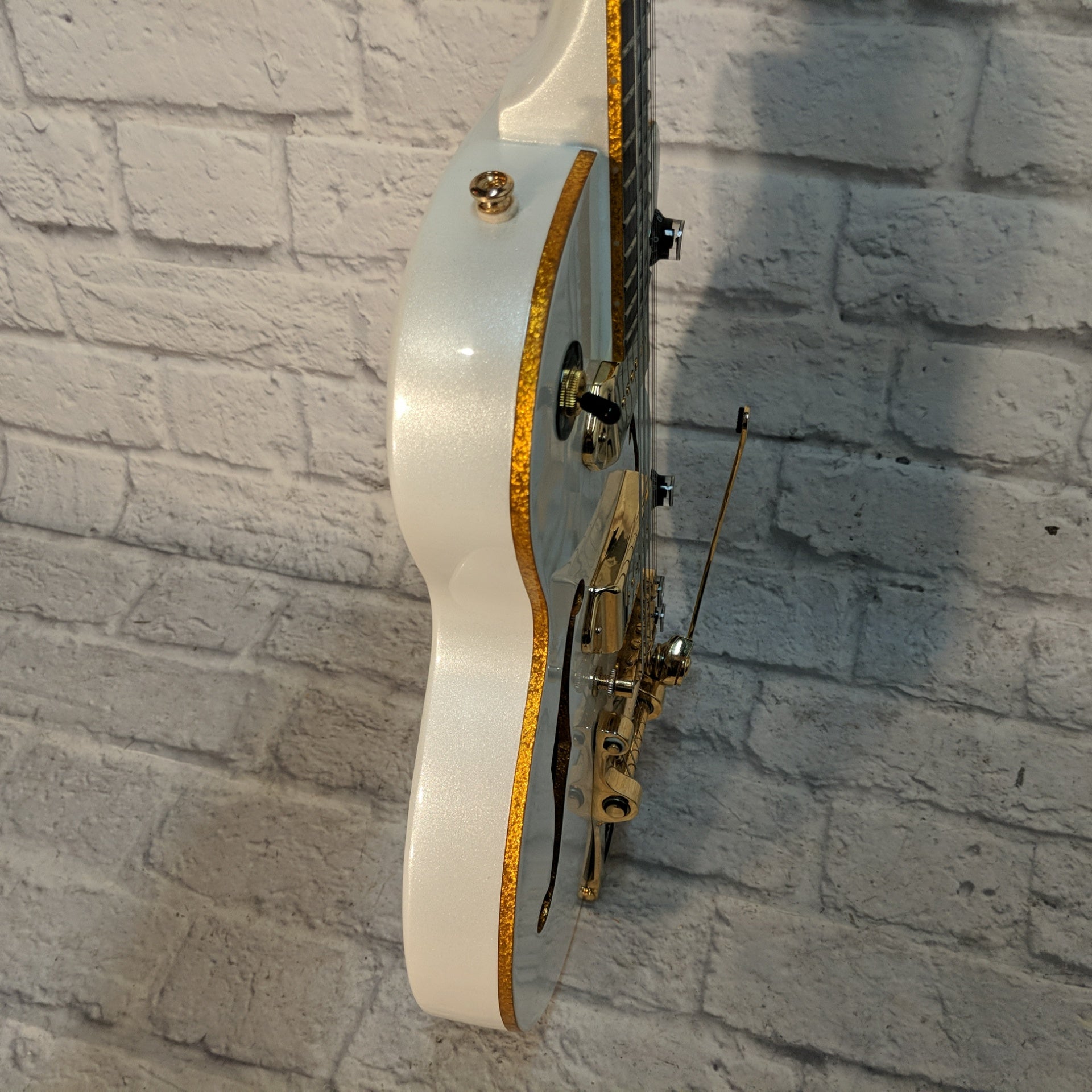 Epiphone Wildkat Royale Limited Edition Custom Shop White Metallic