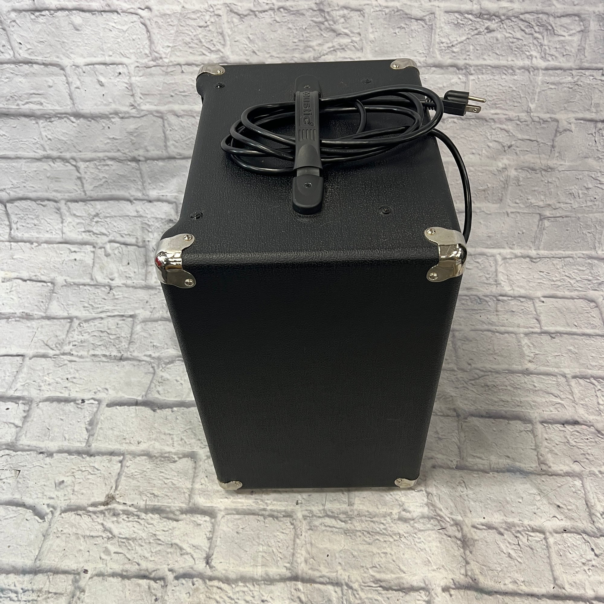 Acoustic B30 Bass Guitar Combo Amp