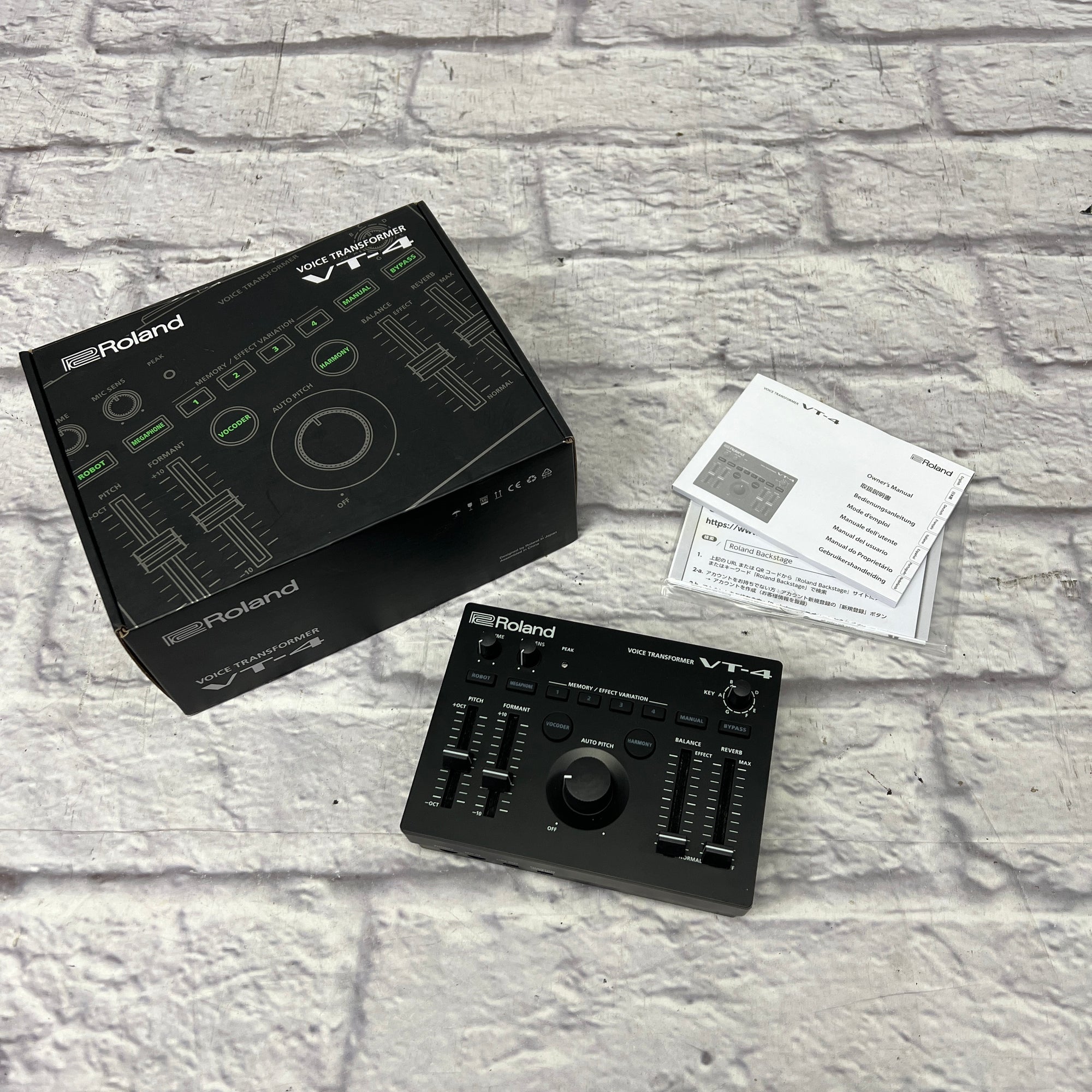 Roland VT-4 Voice Transformer Vocal Effect Pedal