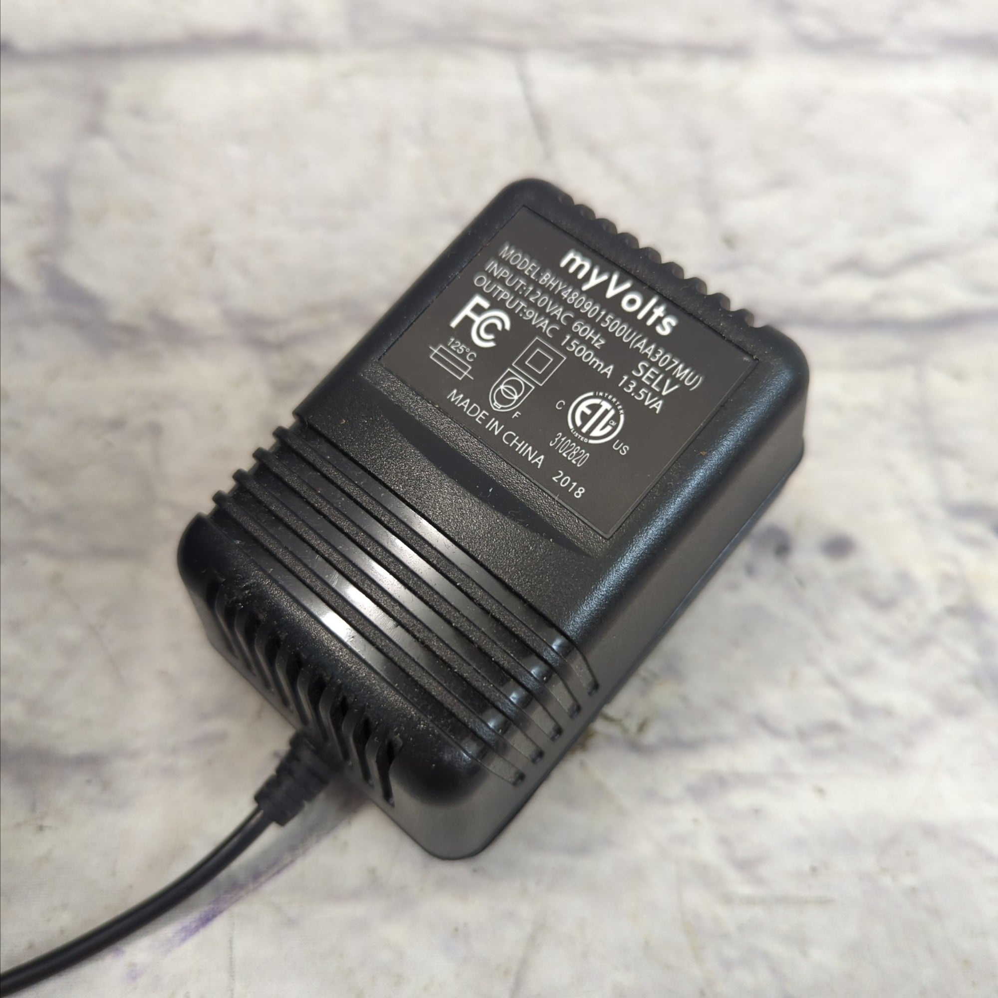 Line 6 Micro Spider 6-Watt 1x6.5" Digital Modeling Guitar Practice Amp