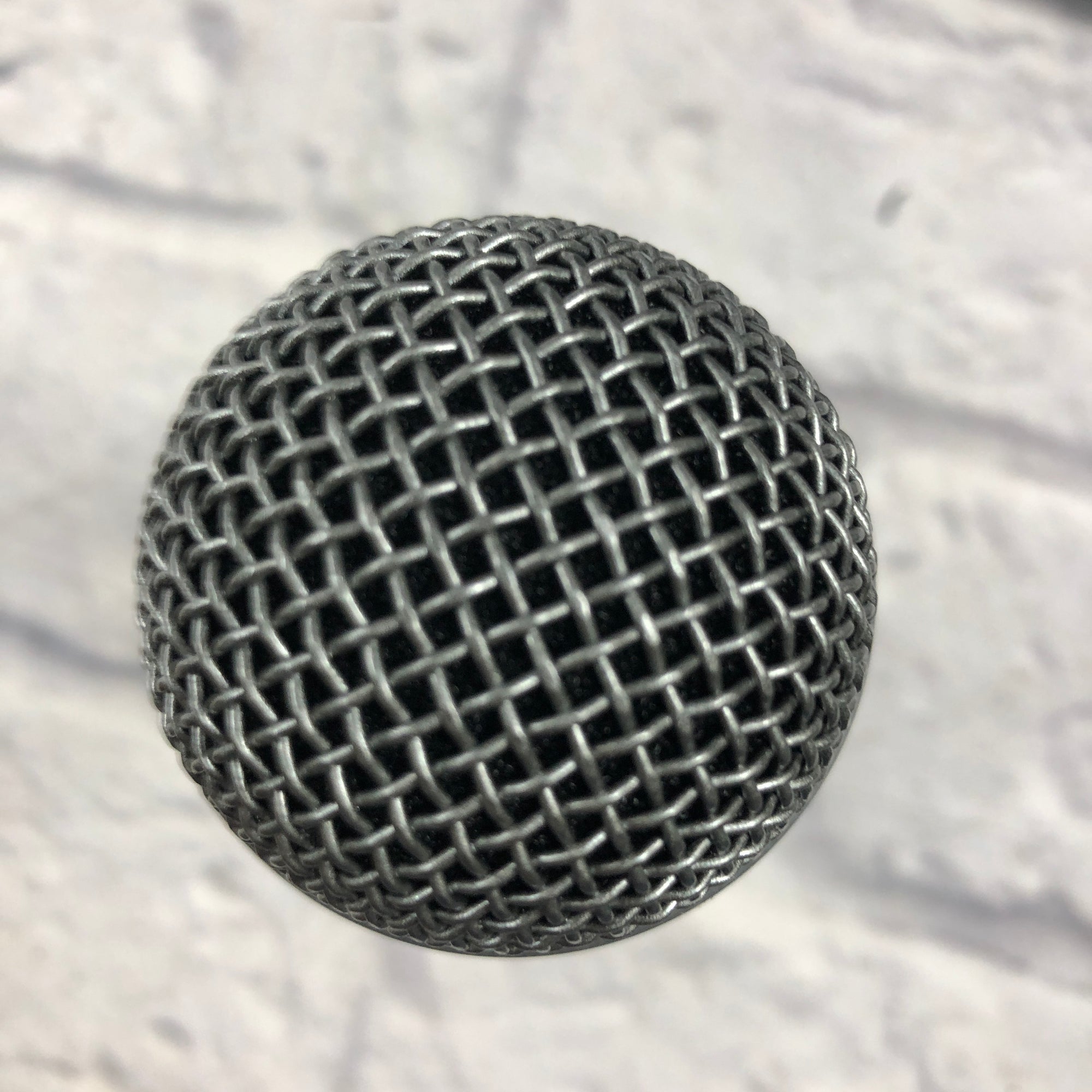 AKG D 8000M Microphone