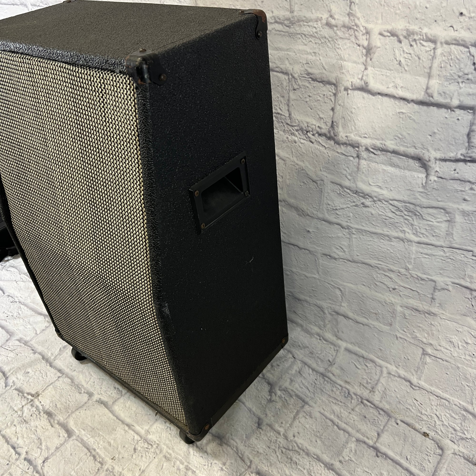 Peavey 212 MC 2x12 Stereo Speaker Cabinet
