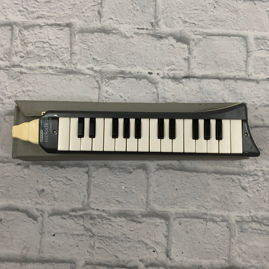 Vintage 1960s Hohner Melodica Piano 26 w/ Case Made In Germany