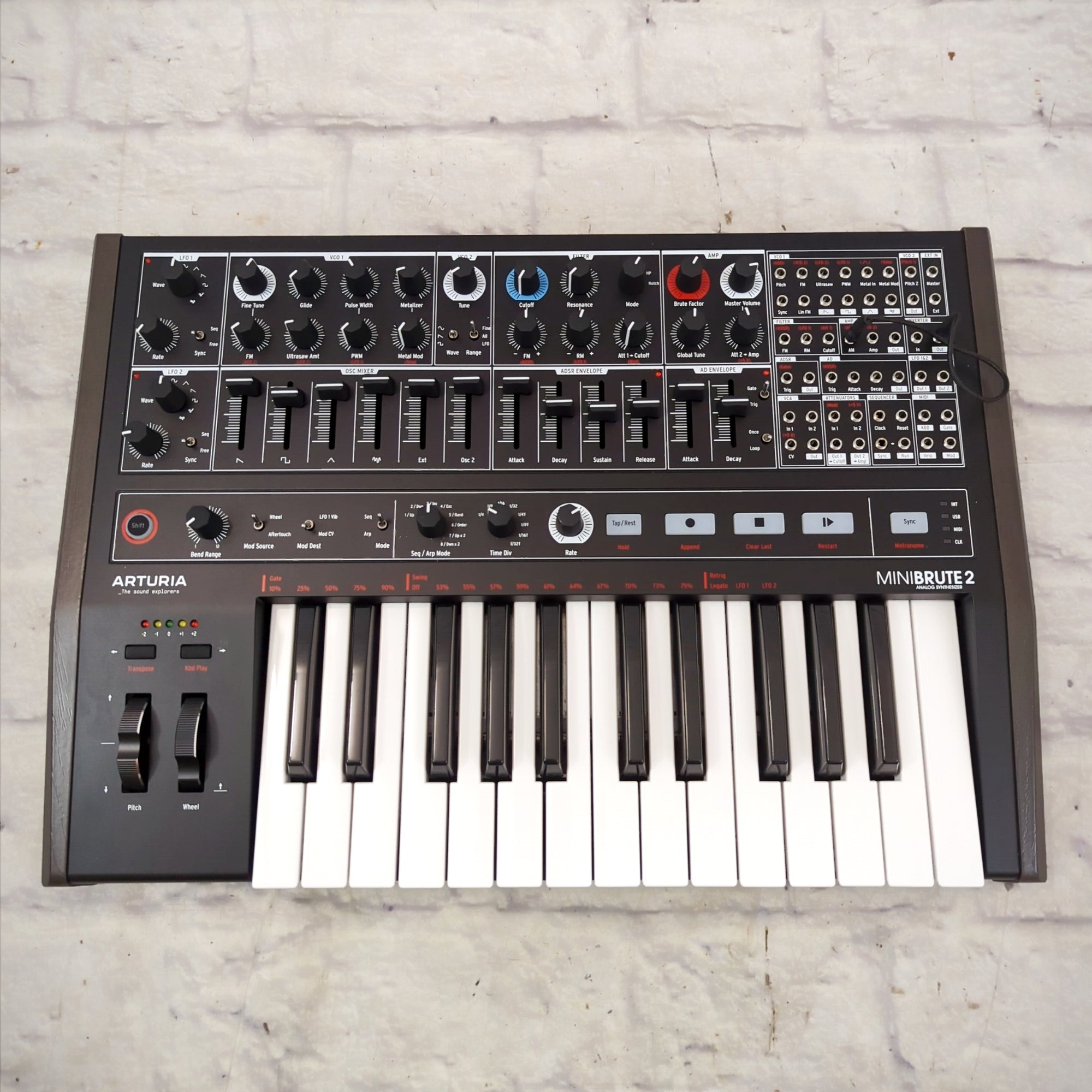 Arturia MiniBrute SE 25-Key Analog Synthesizer