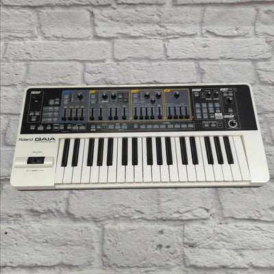 Roland SH-01 Gaia 37-Key Digital Synthesizer