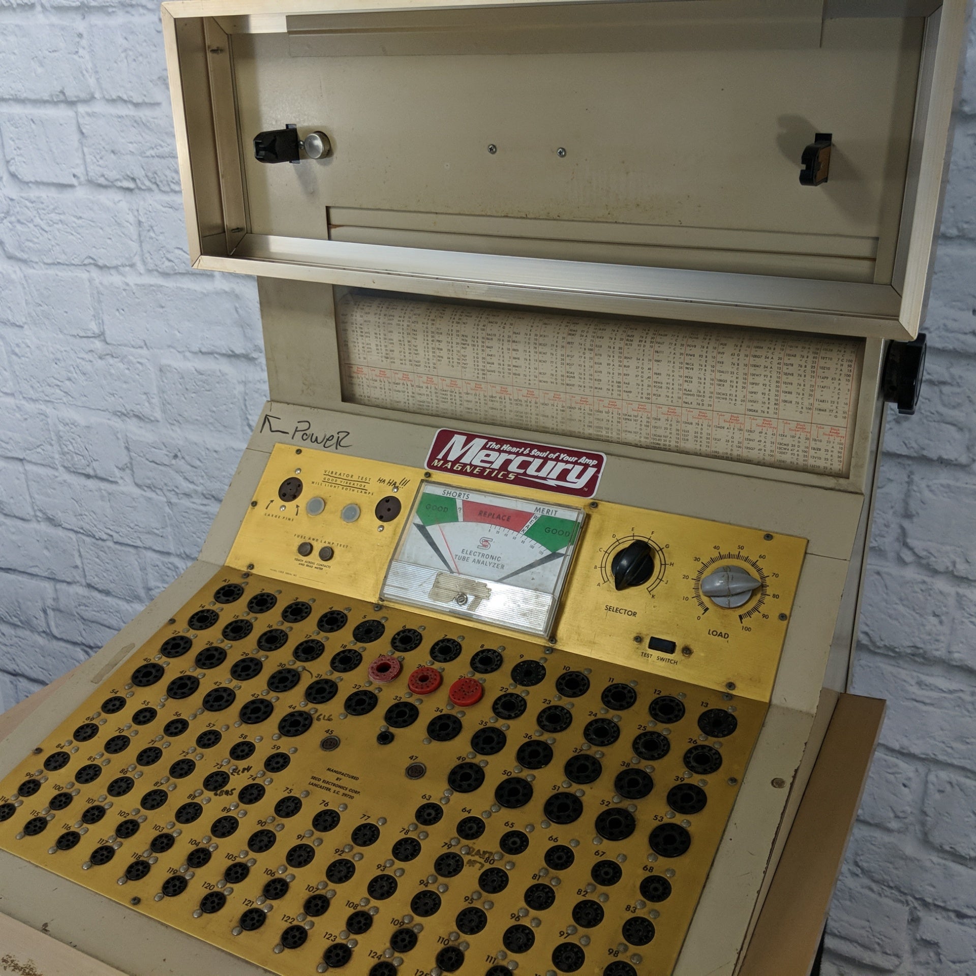 Seco Electronics Electronic Tube Analyzer 1100