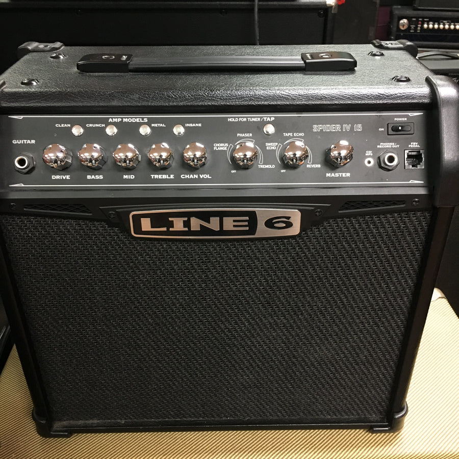 Line 6 Spider IV 15