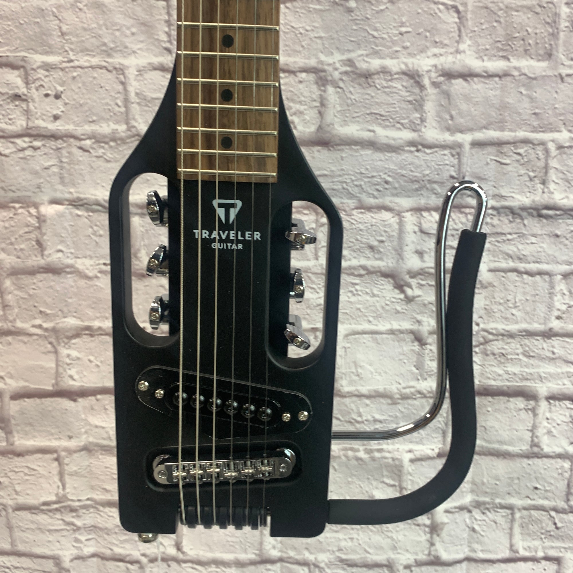 Traveler Ultralight Black Electric Guitar
