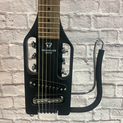 Traveler Ultralight Black Electric Guitar