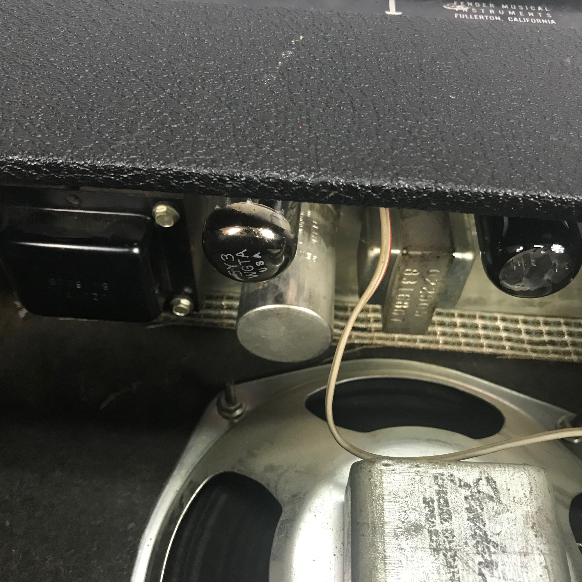 Vintage 1968 Fender Vibro-Champ Tube Guitar Amplifier