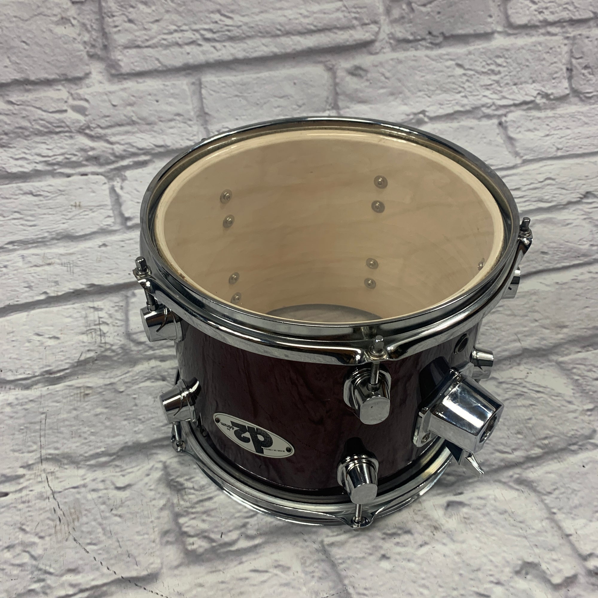 DDrum D2 5tk trummikomplekt veinipunaneDDrum D2 5tk trummikomplekt veinipunane  