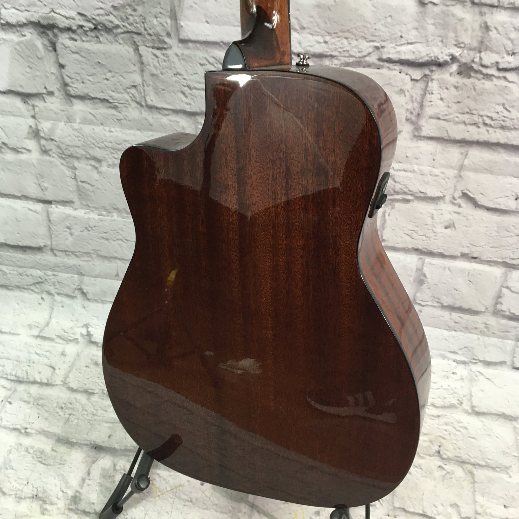 Fender CC-60SCE Natural Acoustic Electric Guitar