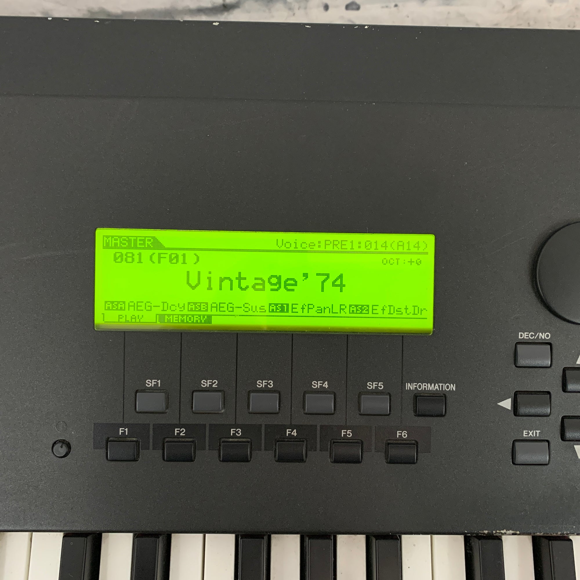 Yamaha S90 Music Synthesizer Digital Piano 88 Weighted Keys 2002-2005