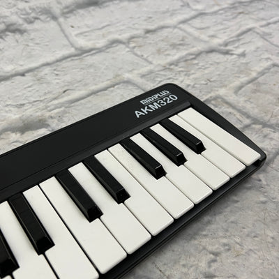 MidiPlus AKM320 Midi Keyboard Controller