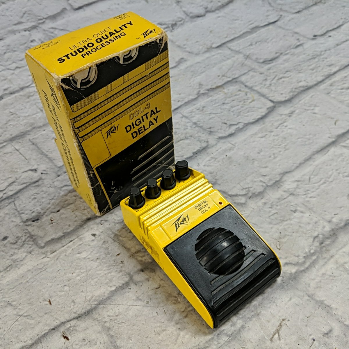 PEAVEY DDL-3 デジタルディレイ Peavey DDL-3 Digital Delay Delay Pedal AS IS - Evolution Music