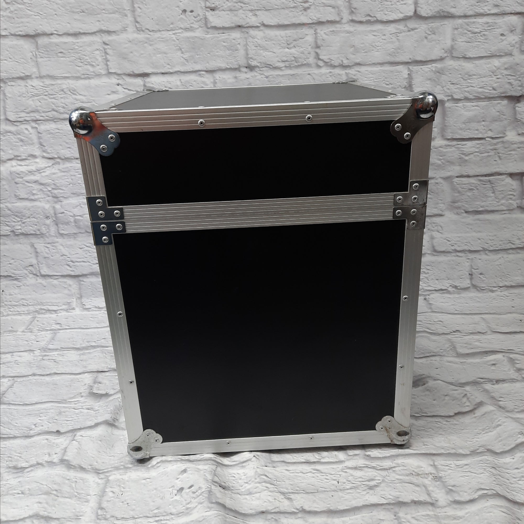Road Ready RRM8UMKii Mixer Rack Case