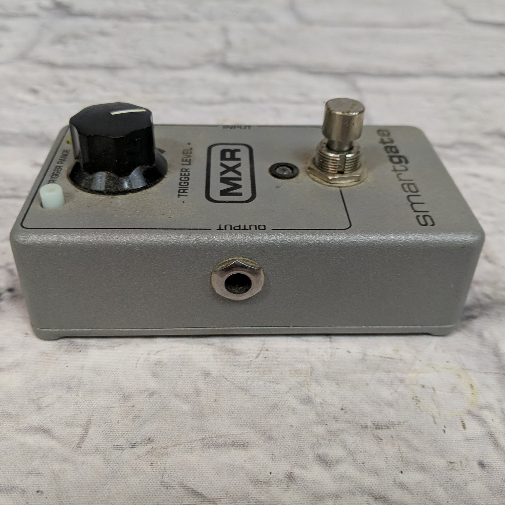 MXR Smartgate M135 Noise Gate Guitar Effects Pedal