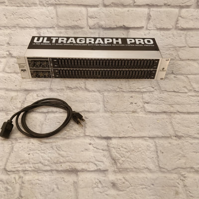 Behringer Ultragraph Pro FBQ3102 - 31-band Stereo Graphic EQ