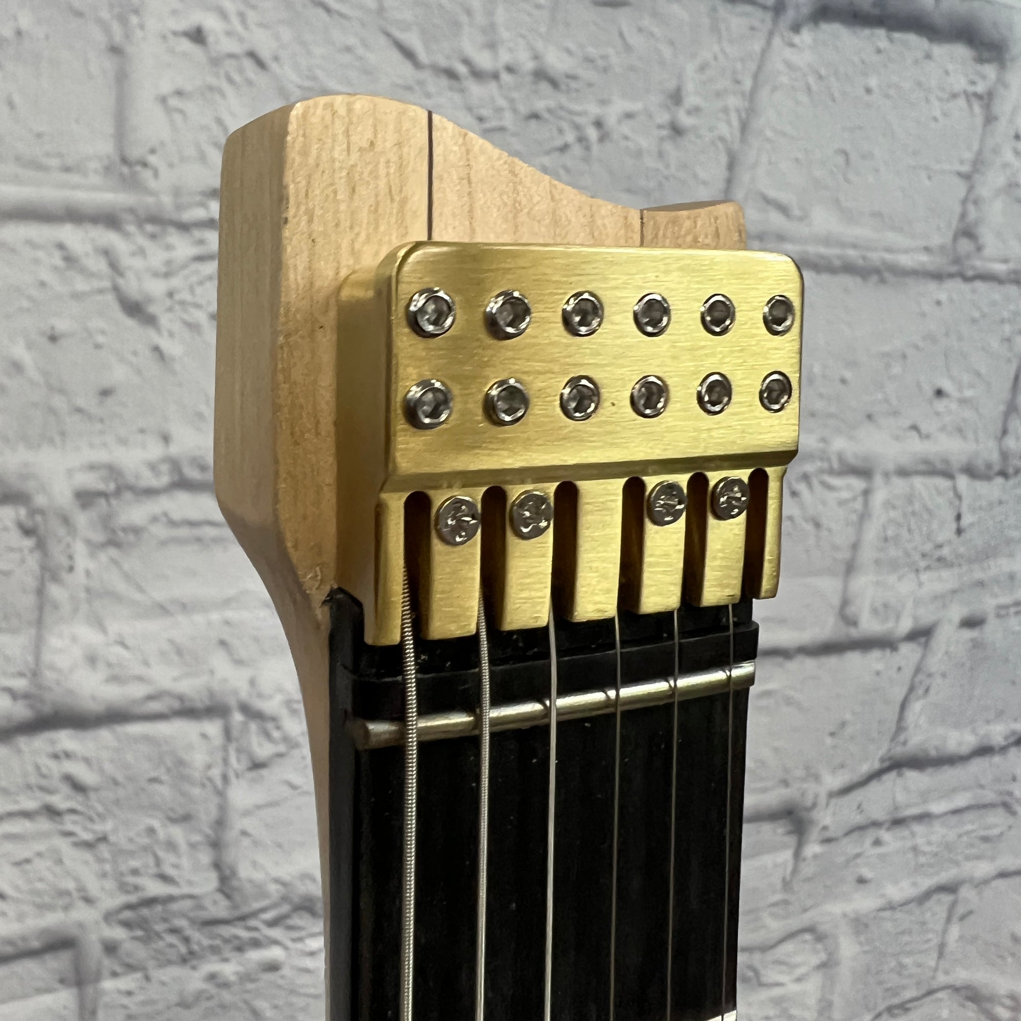 Leo Jaymz Headless Electric Guitar