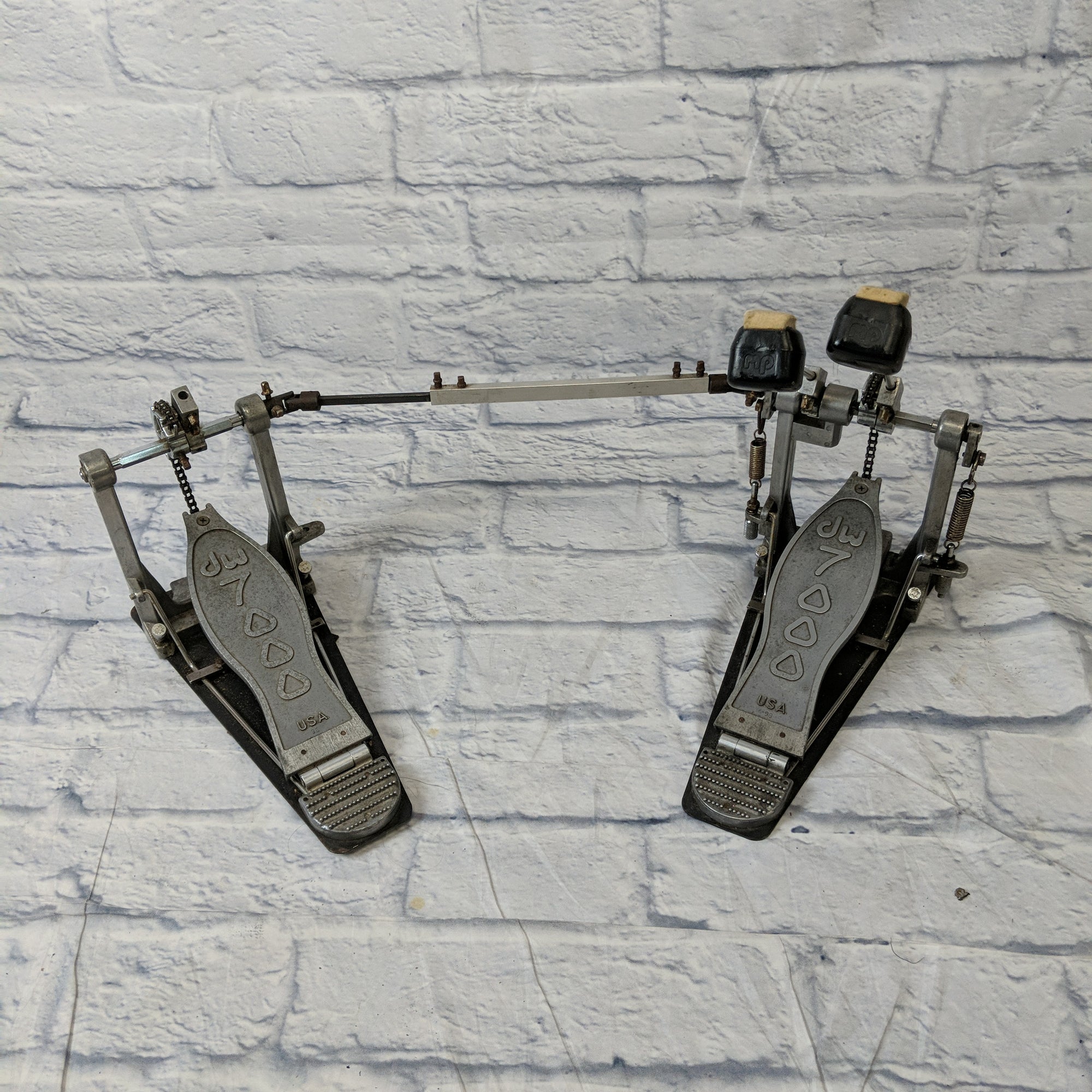 DW 7000 Double Kick Pedal