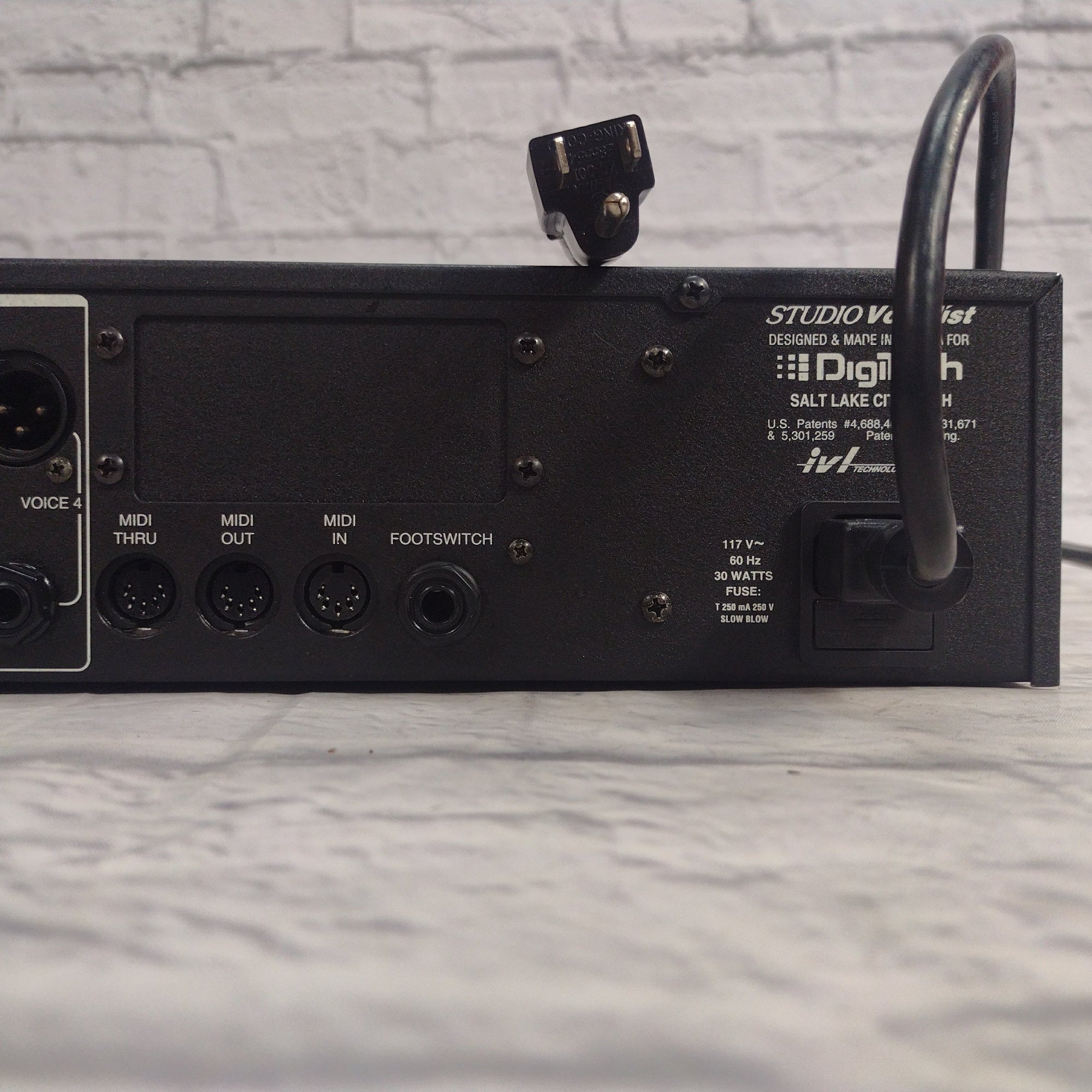 Digitech Studio Vocalist Vocal Harmony Processor Rack