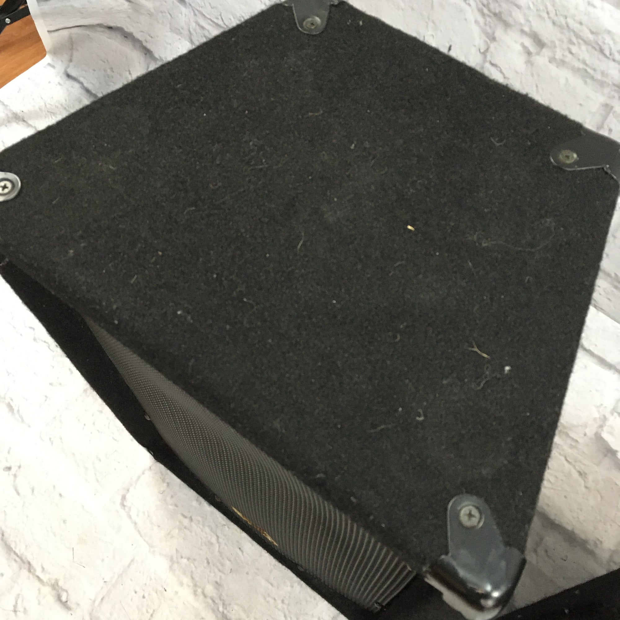 Unknown Black Passive PA Pair