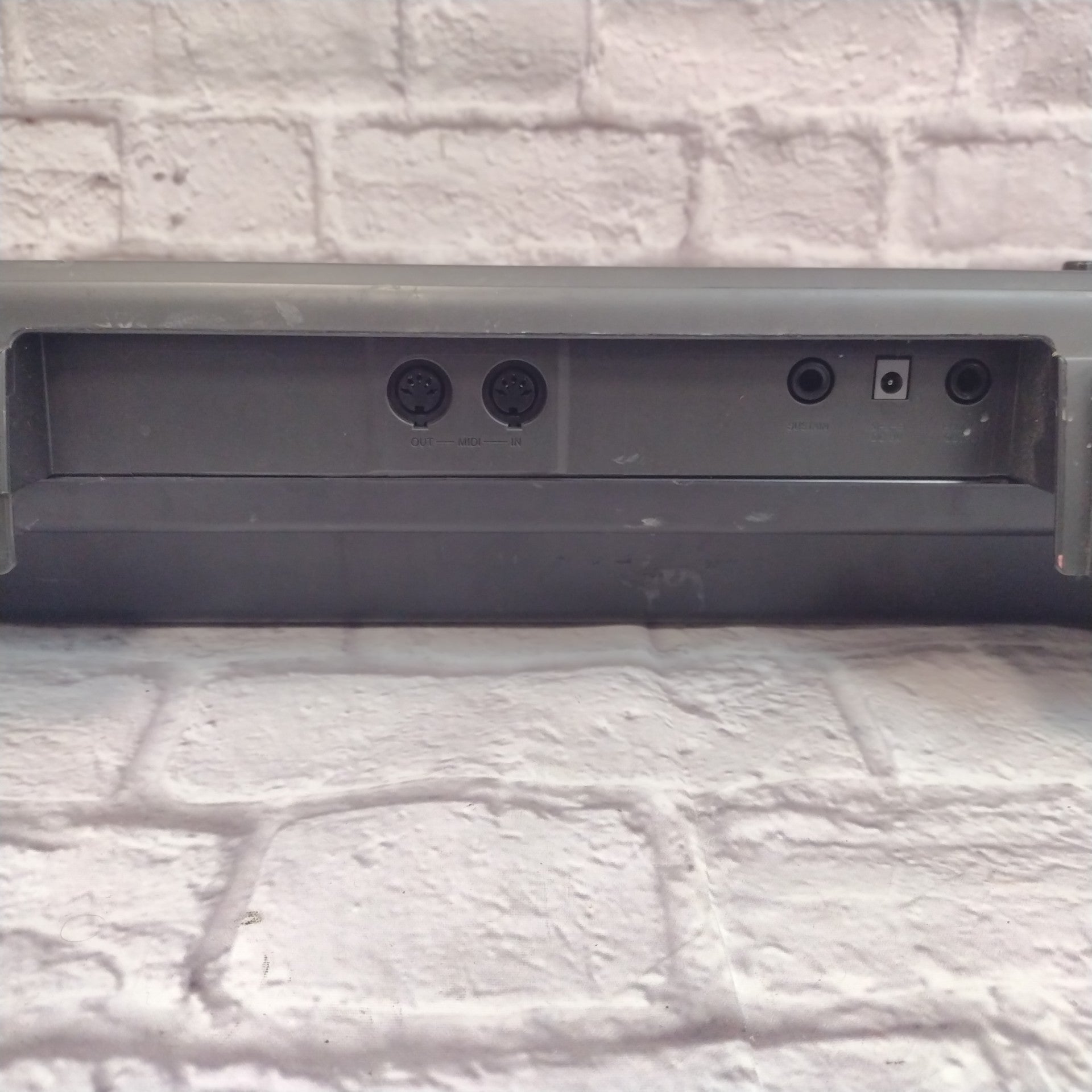 Casio CTK-700 61-Key Electronic Keyboard