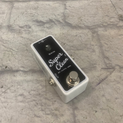 Xotic Super Clean Buffer Overdrive pedal
