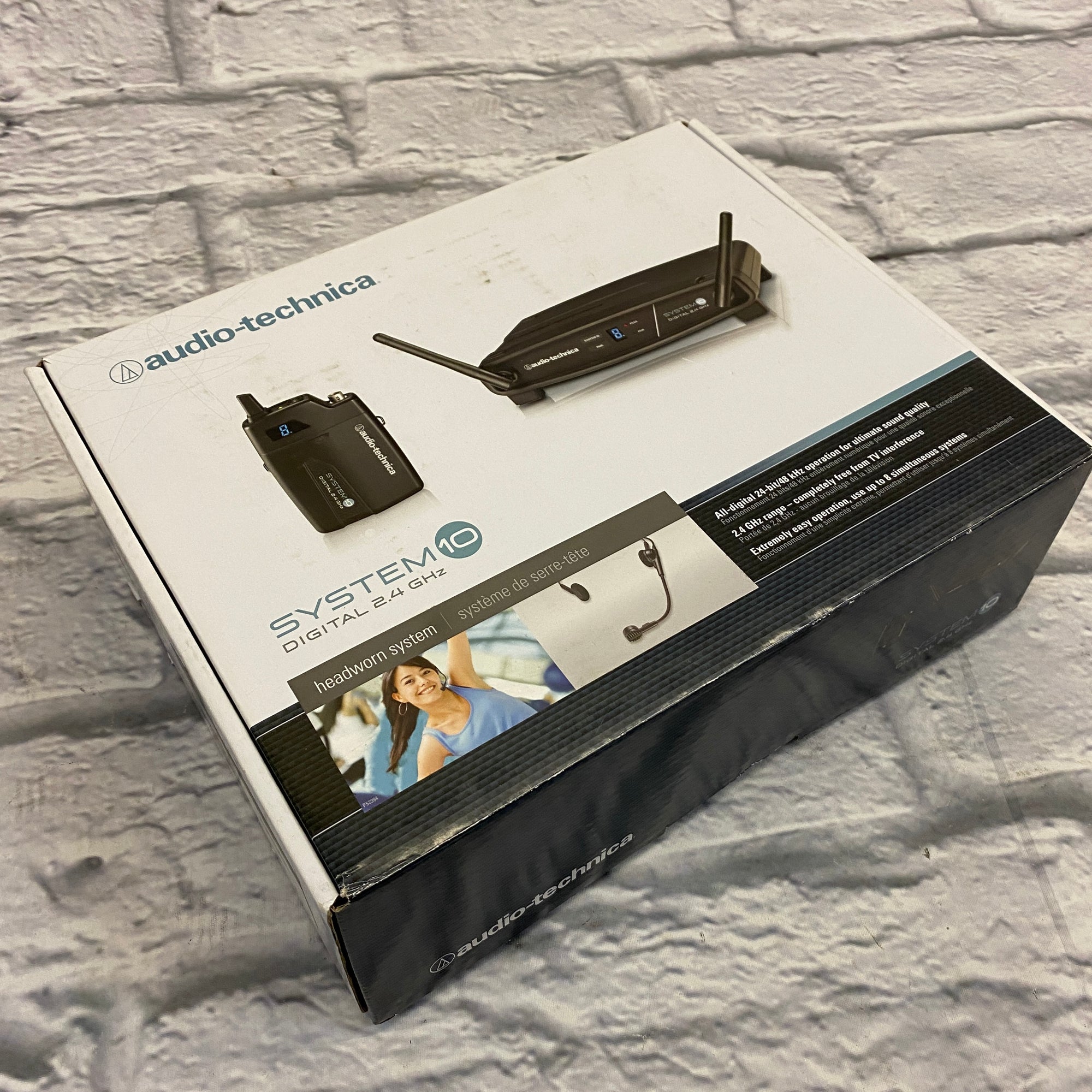 Audio Technica System 10 ATW-1101/H Wireless Microphone System