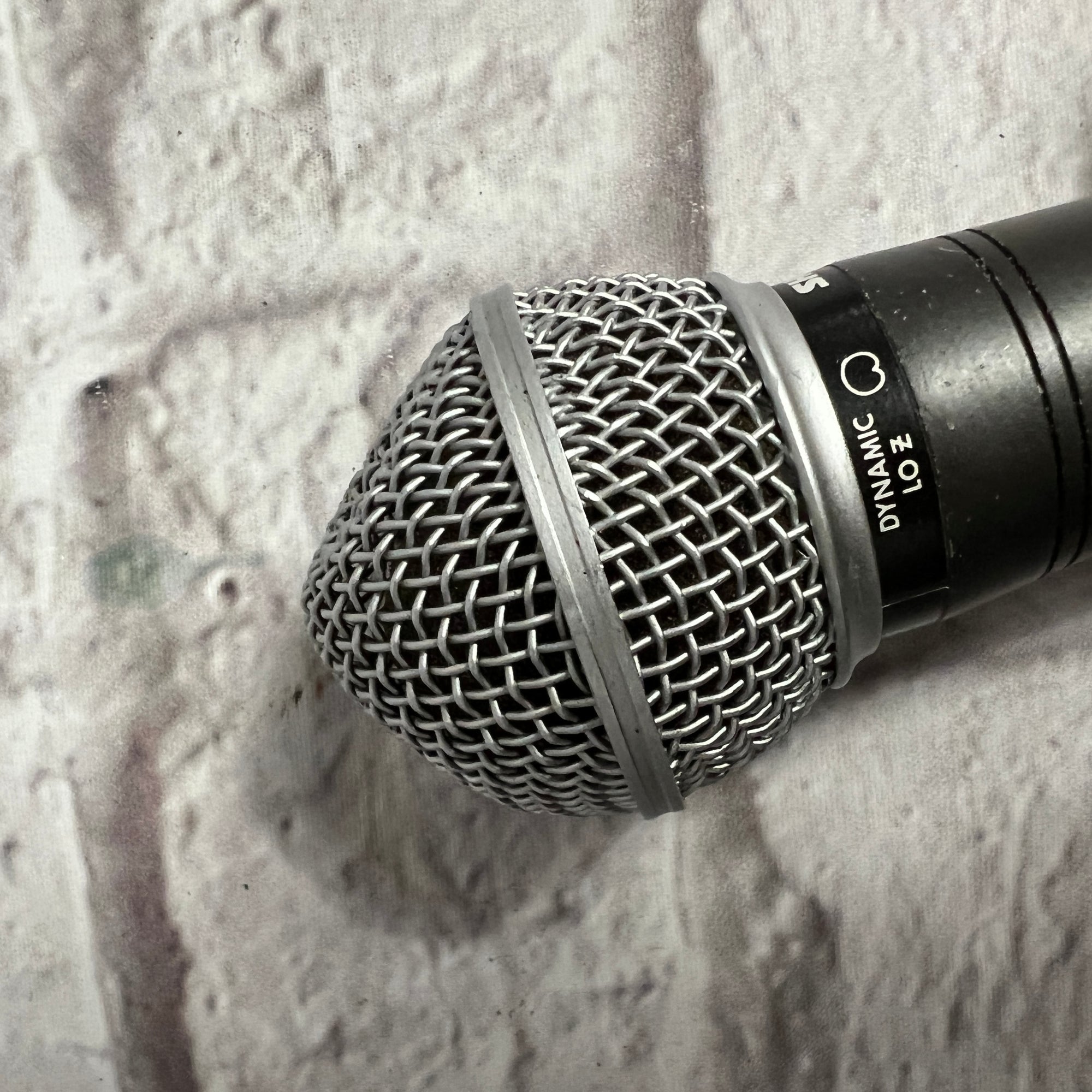 Shure SM48 Dynamic Handheld Vocal Microphone