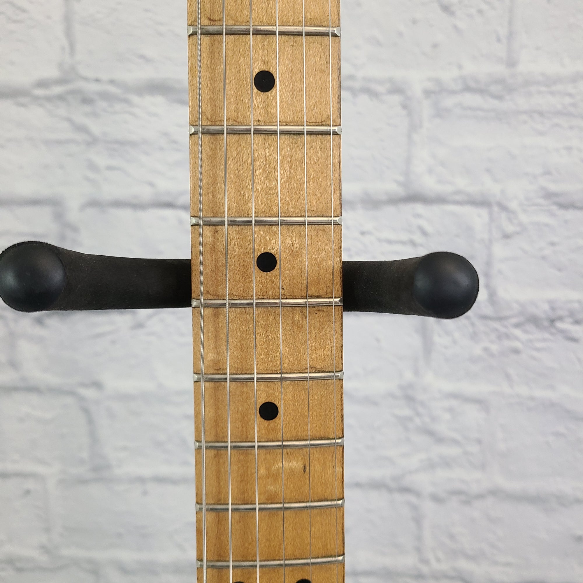 MIM Fender Standard Telecaster (2006-2008), Maple Fingerboard, Brown Sunburst