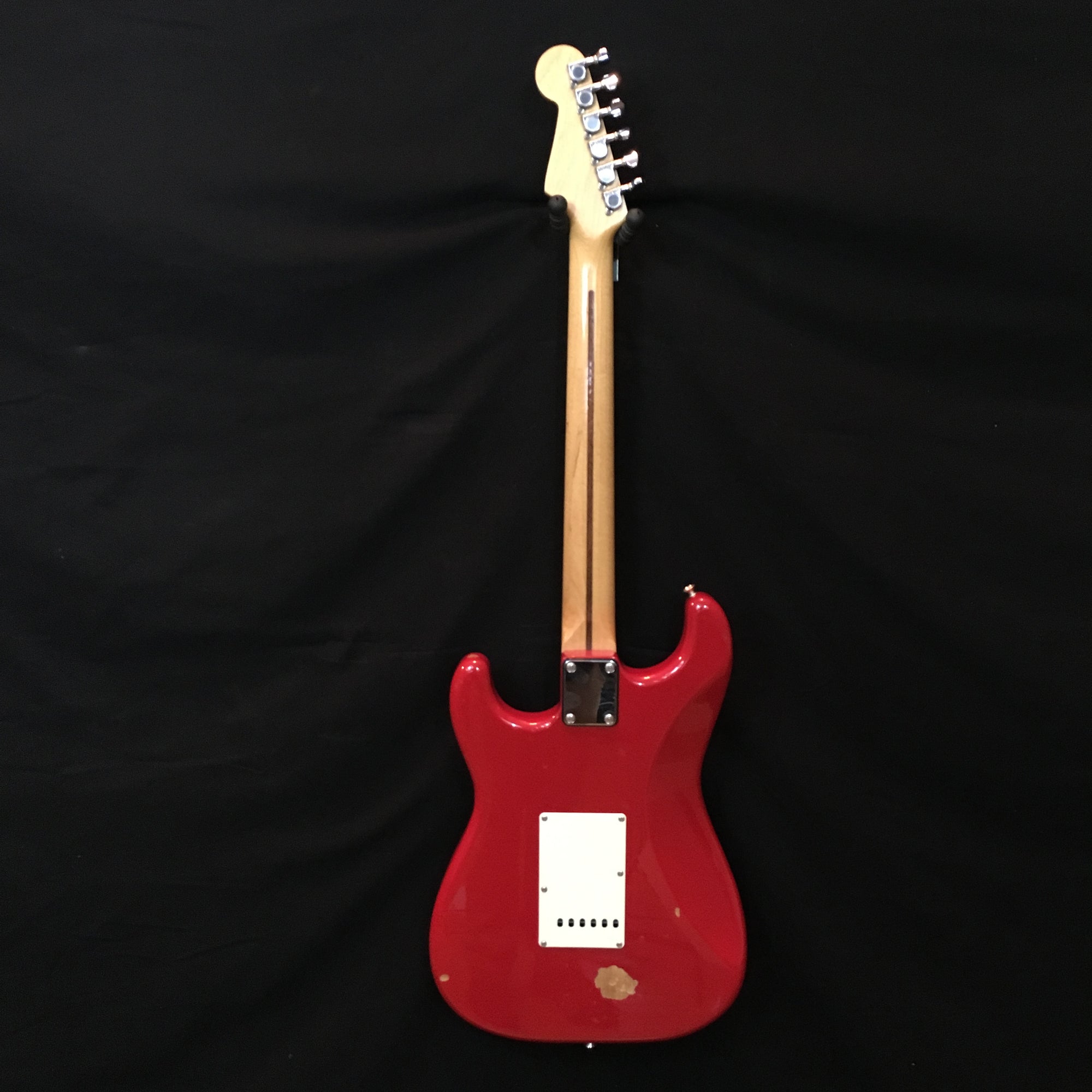 Fender MIJ Strat Red w/ Maple Board