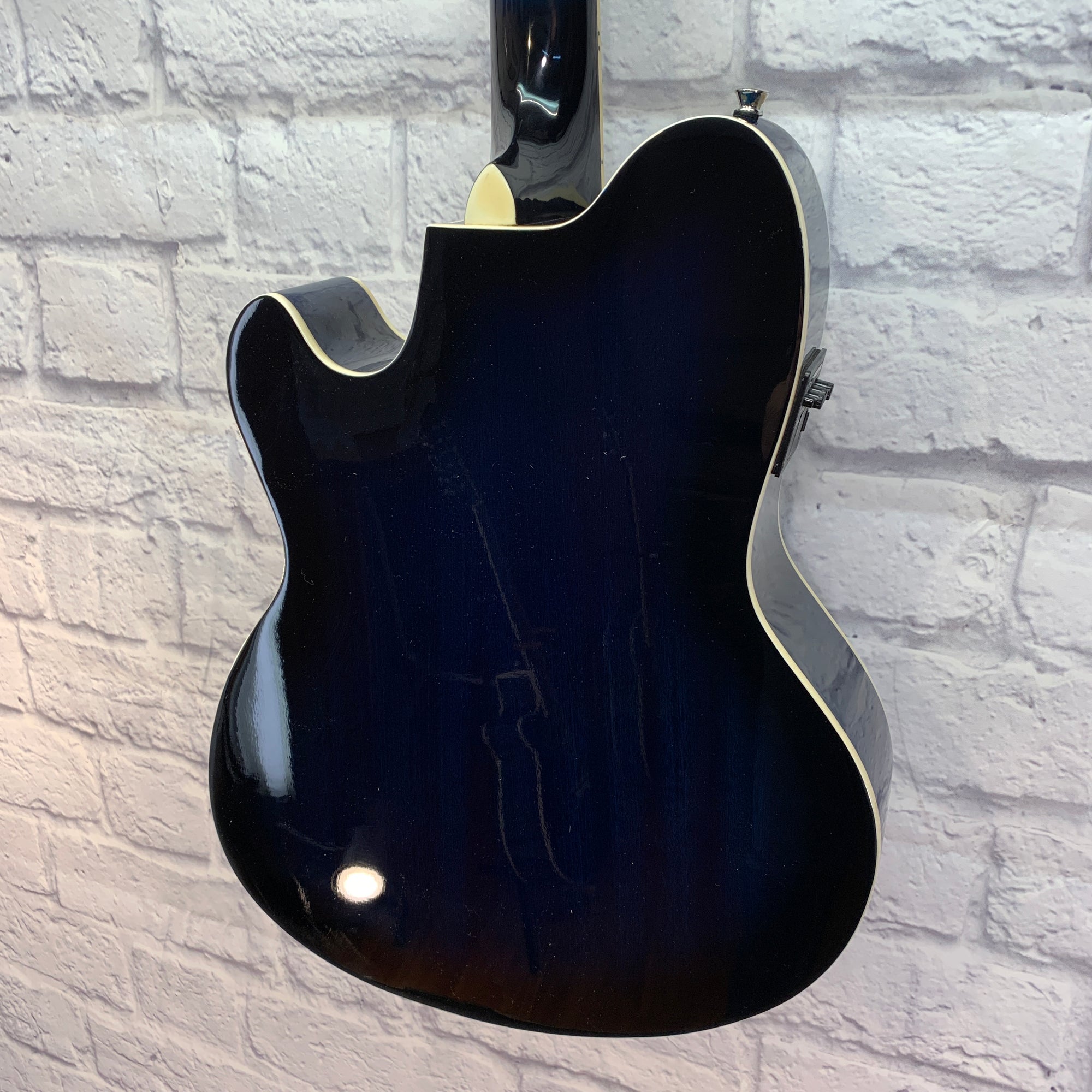 ** Ibanez Talman TCY10E Acoustic-Electric Guitar Transparent Blue Sunburst