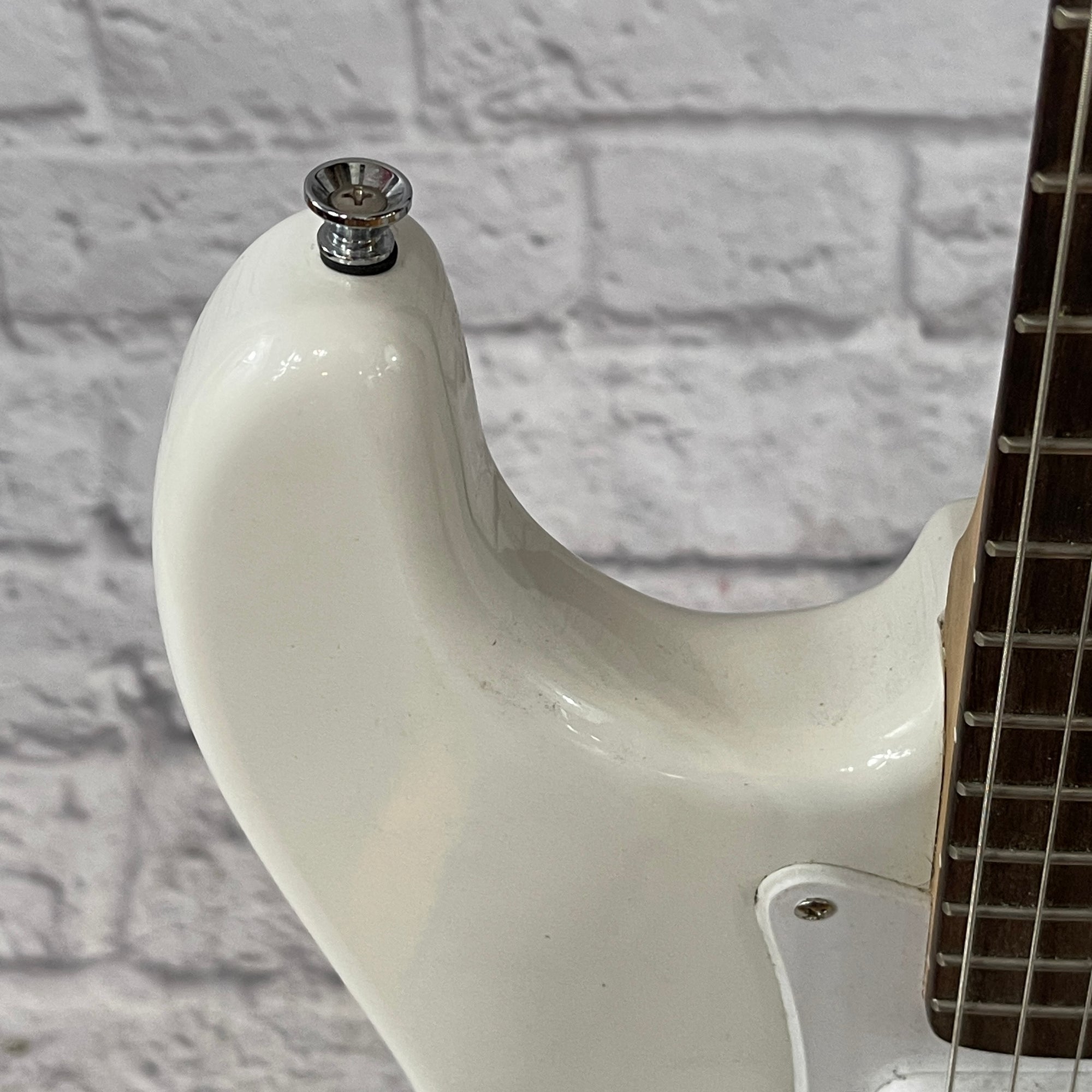 Squier Bullet Strat HSS White Electric Guitar