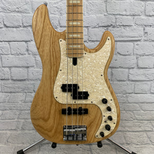 Sire Marcus Miller P7 4-String Bass Guitar Swamp Ash