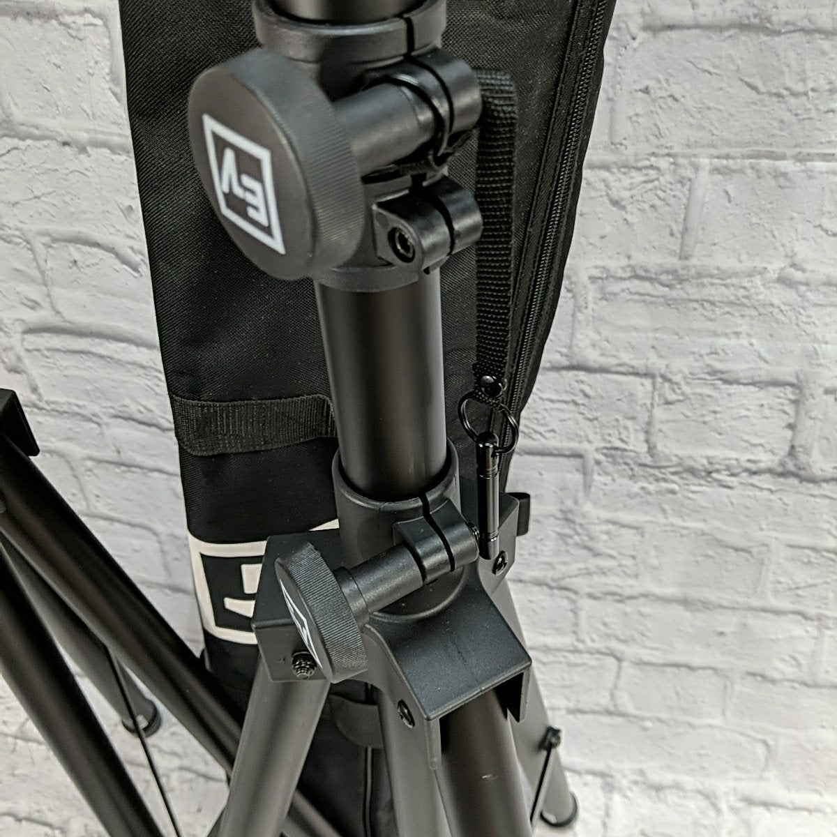Electro-Voice Speaker Stand Pair with Carrying Bag