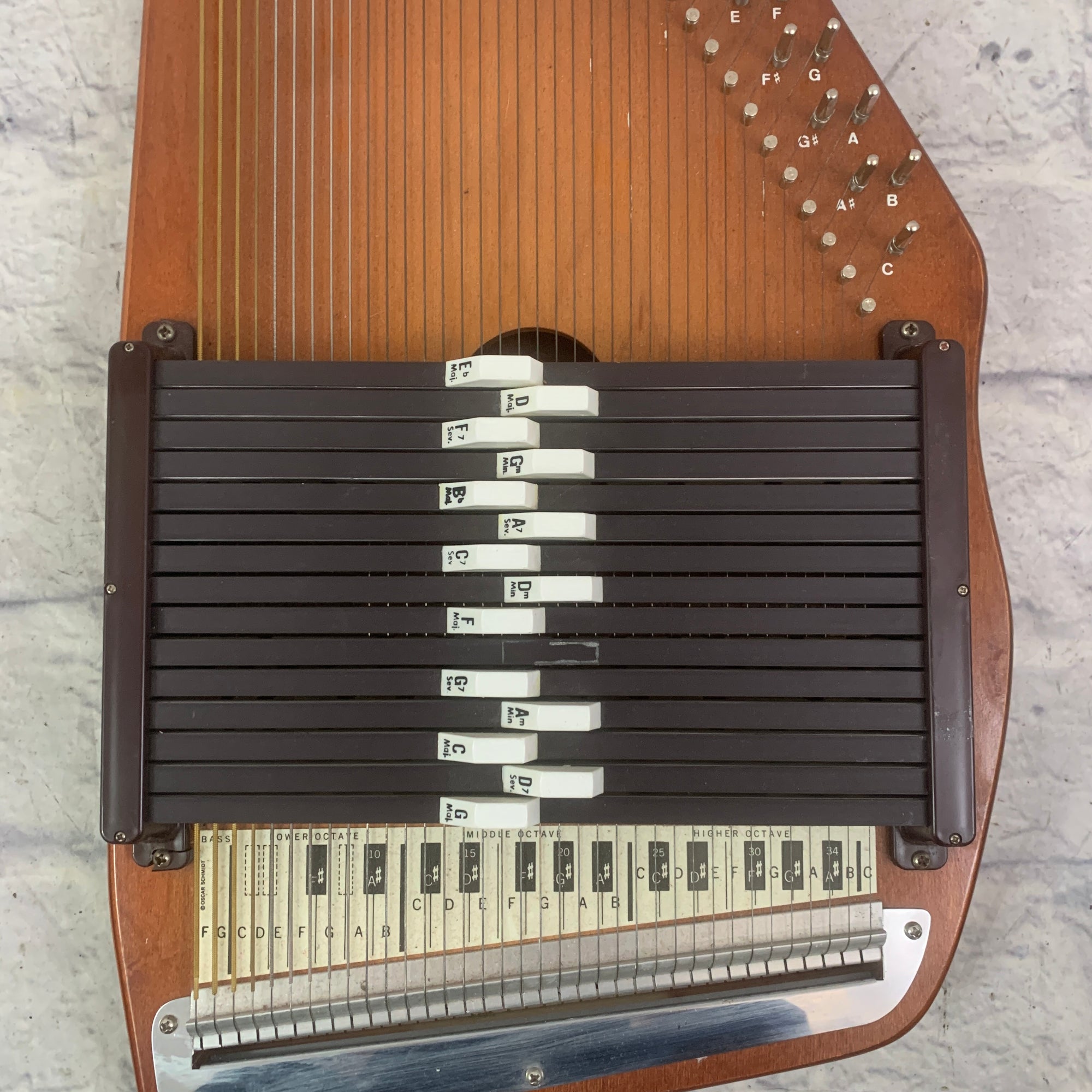 Oscar Schmidt Auto Harp