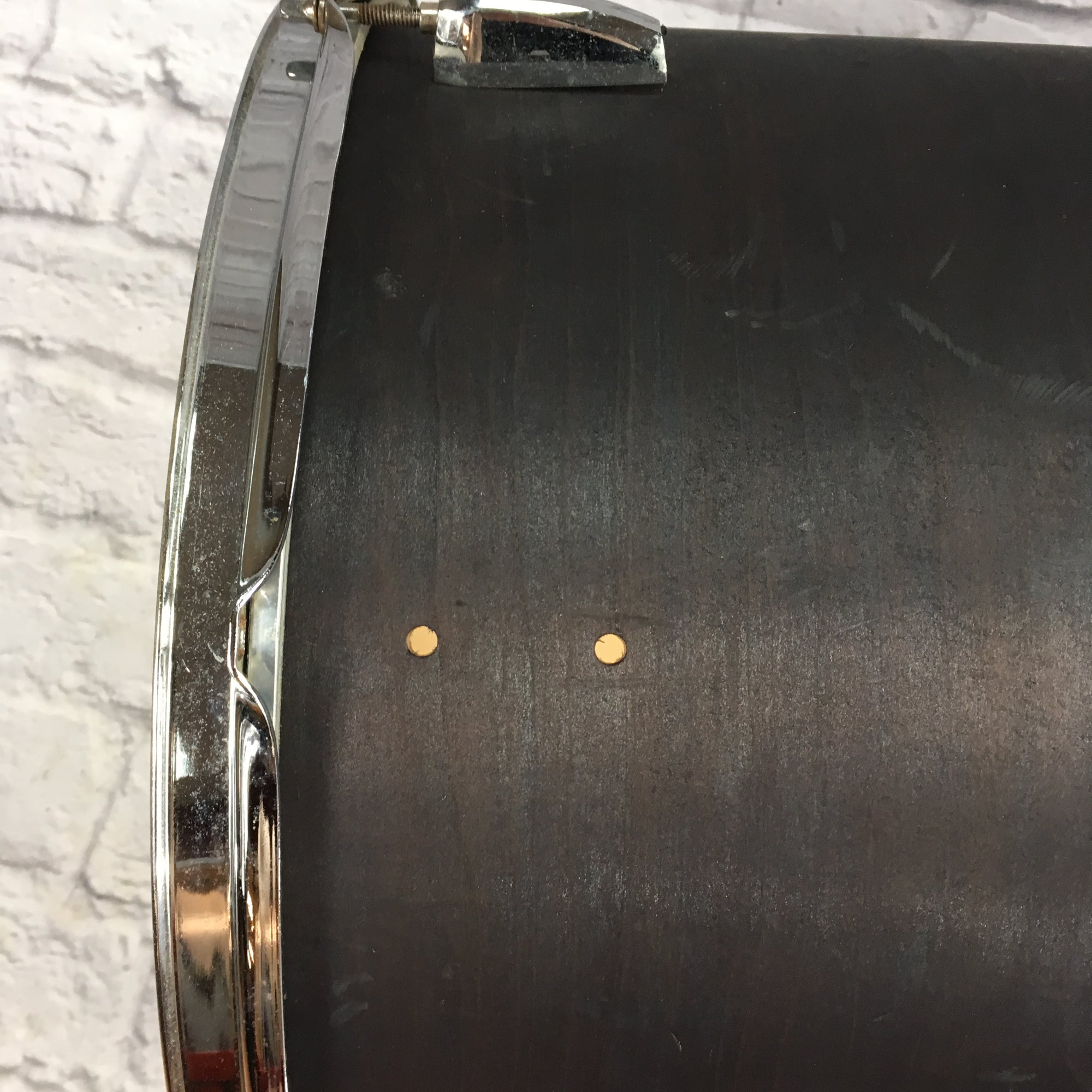 Unknown 16x16in Tom Drum