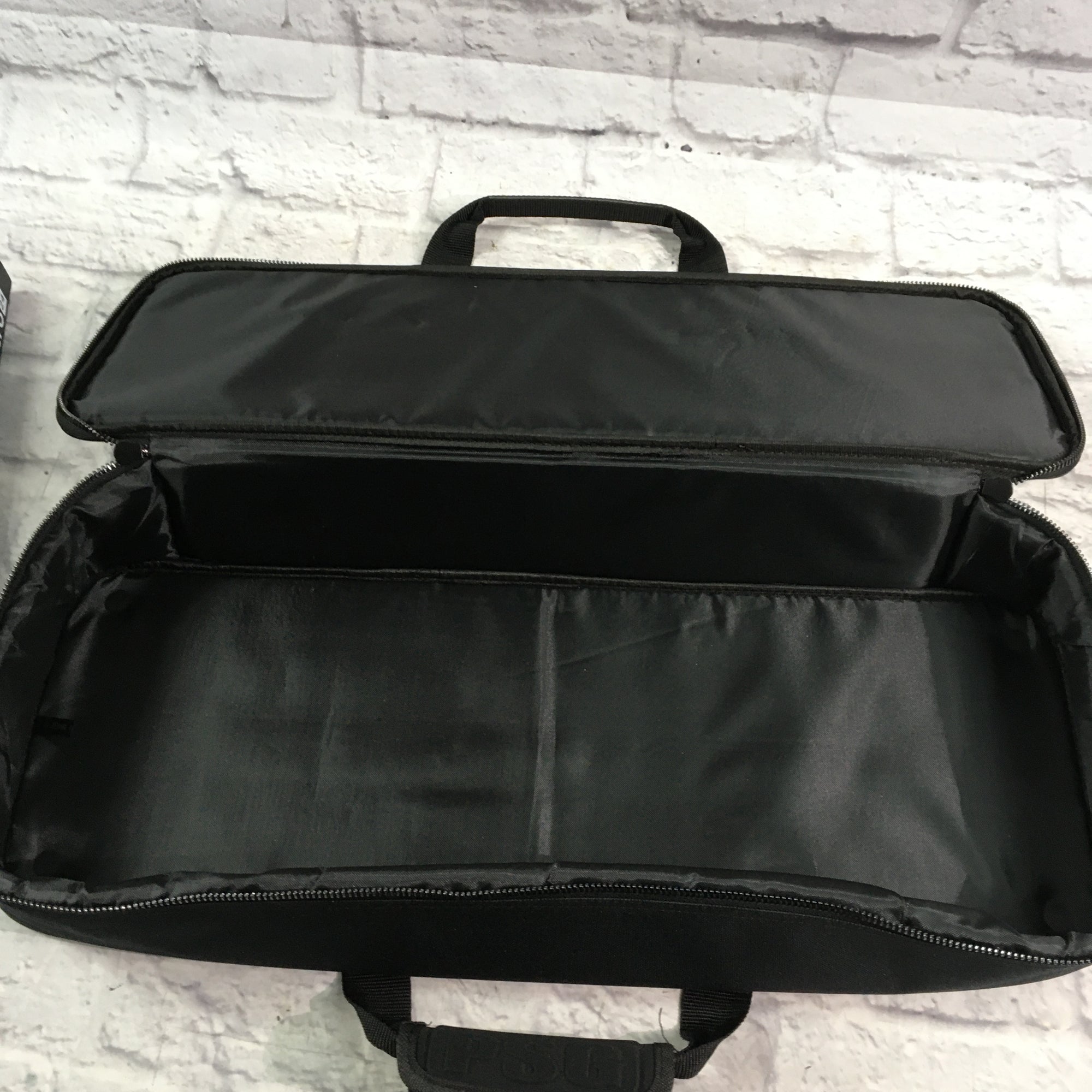 Pedaltrain Metro 24 Pedal Board w/ bag