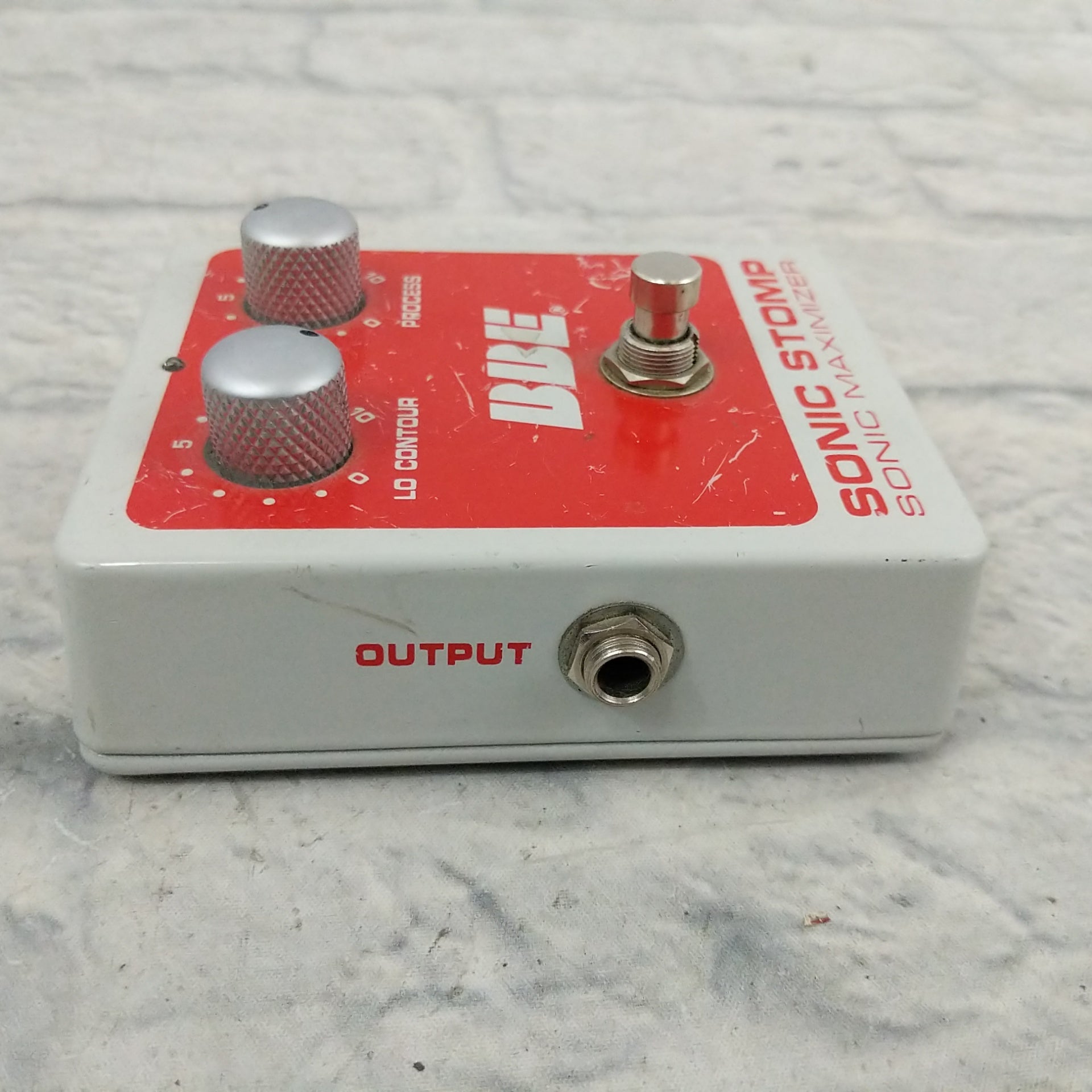 sonic maximizer pedal BBE Sonic Stomp Sonic Maximizer