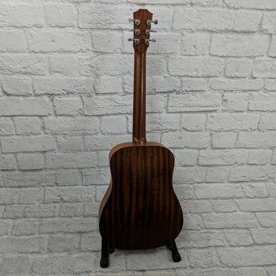 Taylor BT1 Baby Taylor Spruce Acoustic Guitar