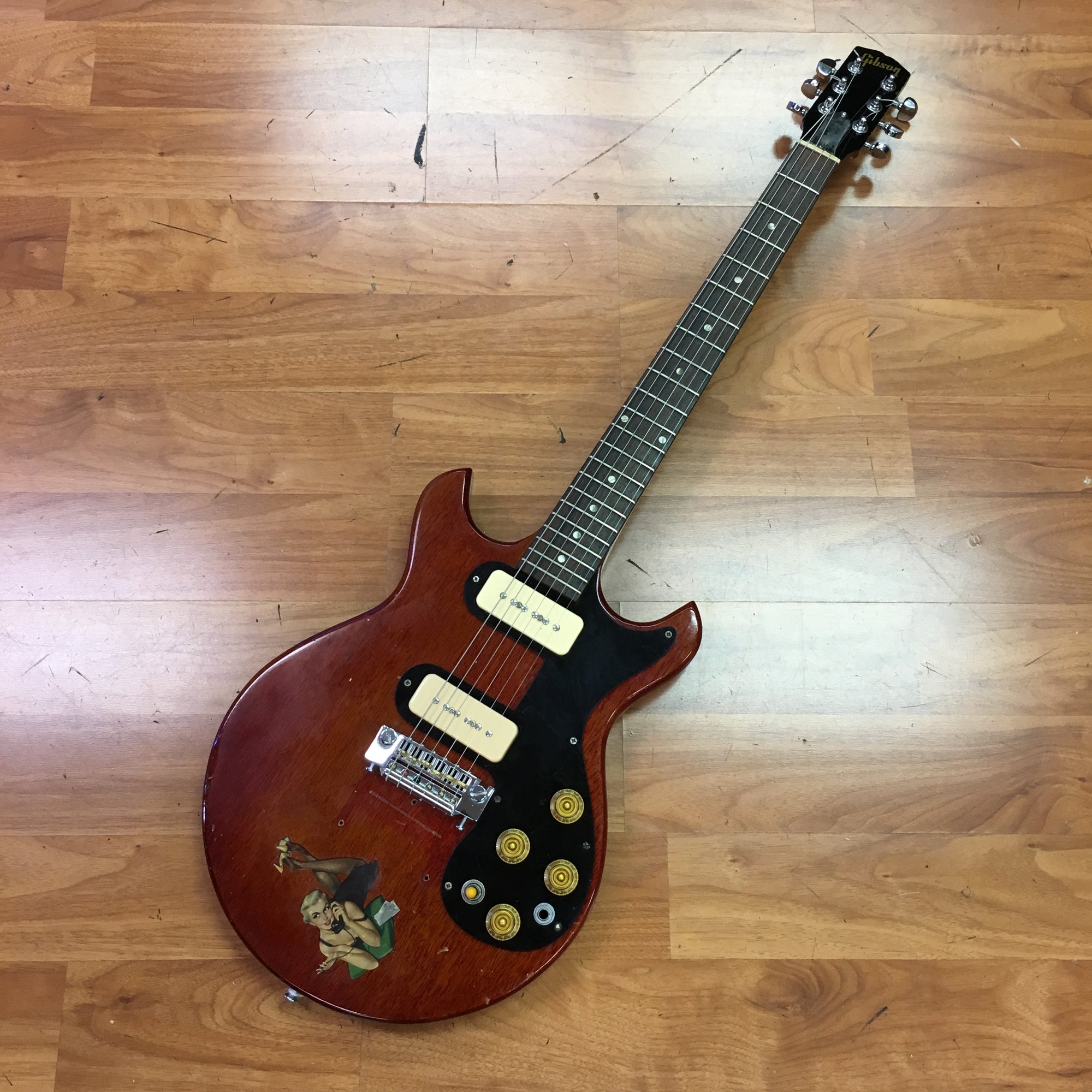 Gibson 60's Melody Maker w/P 90's