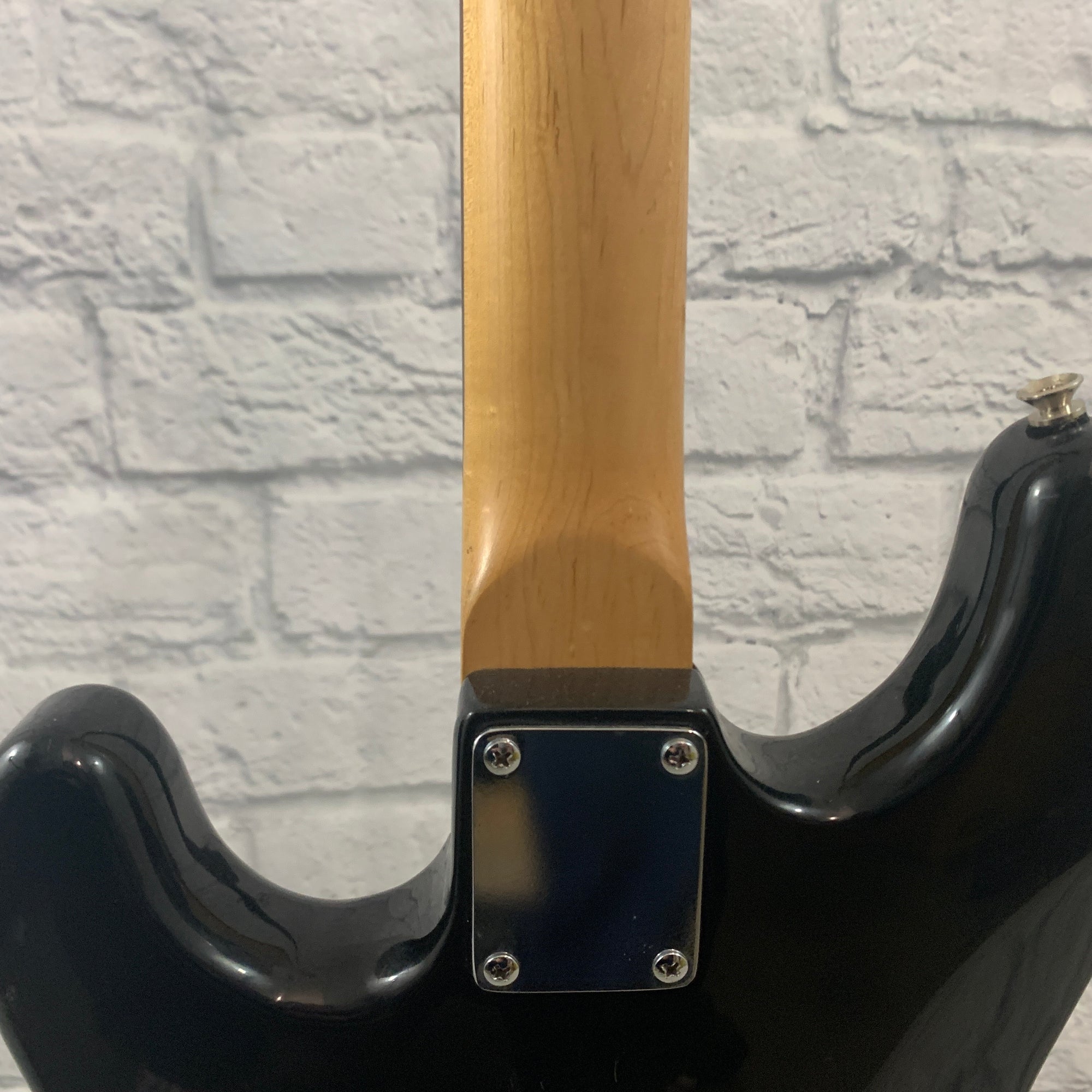 Unknown Strat-Style Electric Guitar - Black