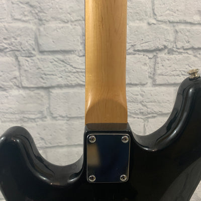 Unknown Strat-Style Electric Guitar - Black