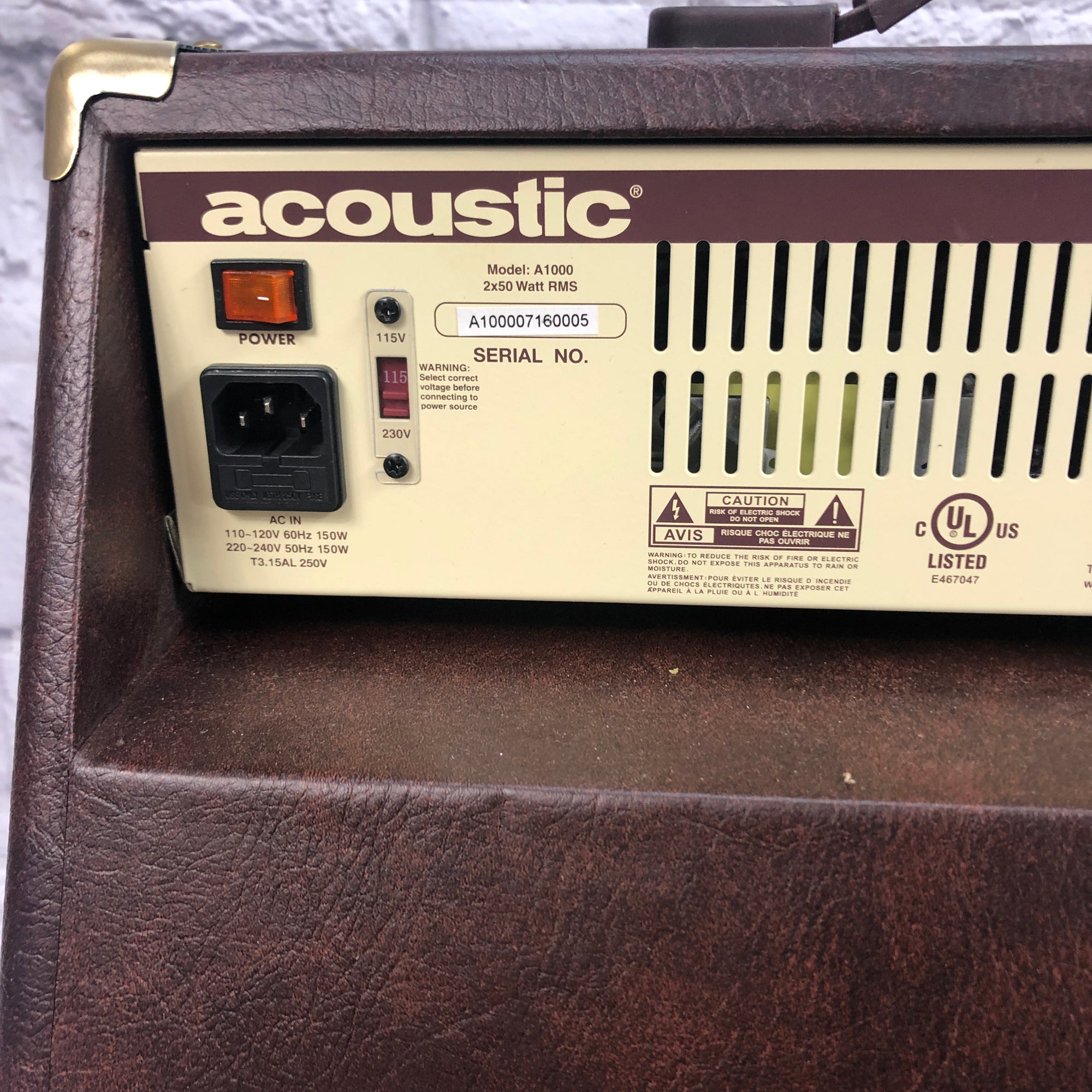 Acoustic A1000 Acoustic Guitar Amplifier with Bluetooth