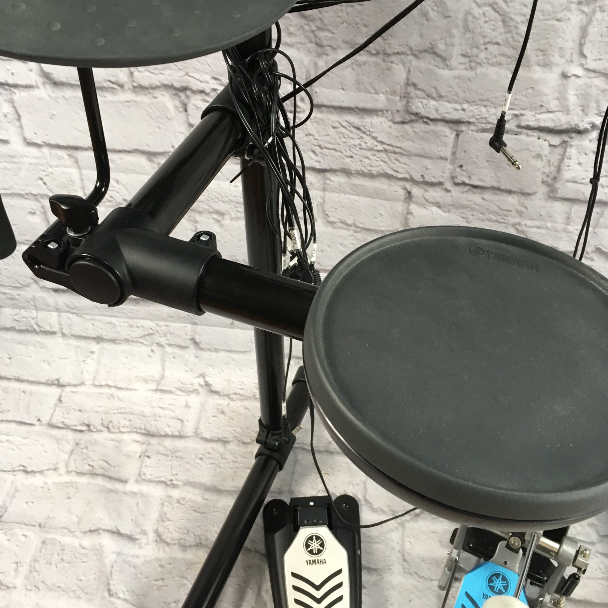Yamaha DTX452 Electronic Drum Set