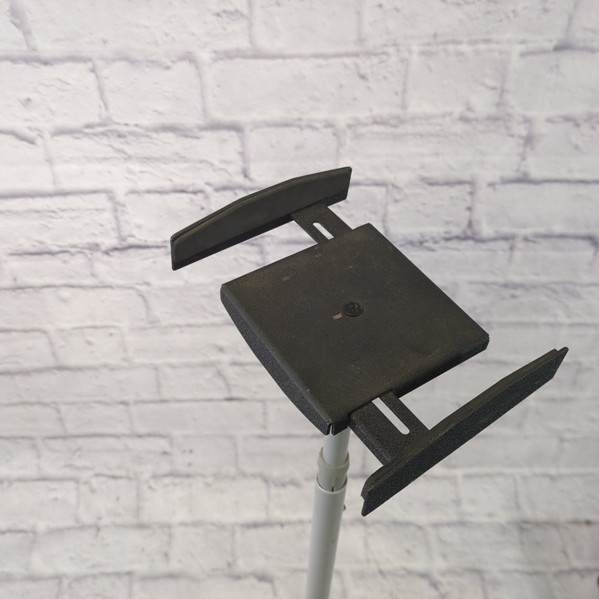 Omnimount Floor Standing Studio Monitor Stands