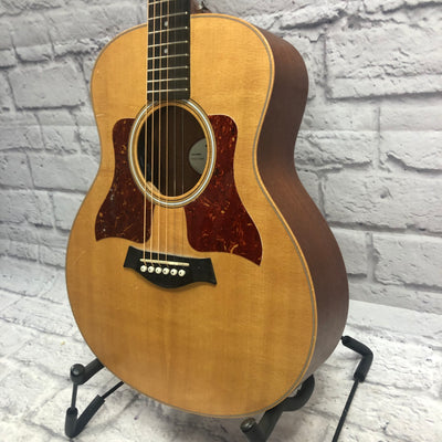 Taylor GS-Mini Acoustic Guitar with Pickup and Padded Bag